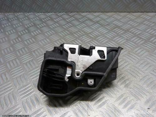 Deurslot mechaniek achter  BMW 5-serie F10 f11 li en re, Auto-onderdelen, Klein materiaal, BMW, Gebruikt, Ophalen of Verzenden