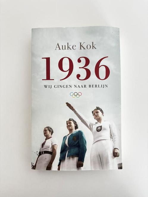 Auke Kok - 1936, Boeken, Romans, Gelezen, Verzenden