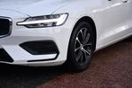 Volvo V60 2.0 B3 Momentum AUT|Clima|NAV|Cam|Trekhaak|DealerO, 12 maanden, 4 cilinders, LED verlichting, Hybride Elektrisch/Benzine