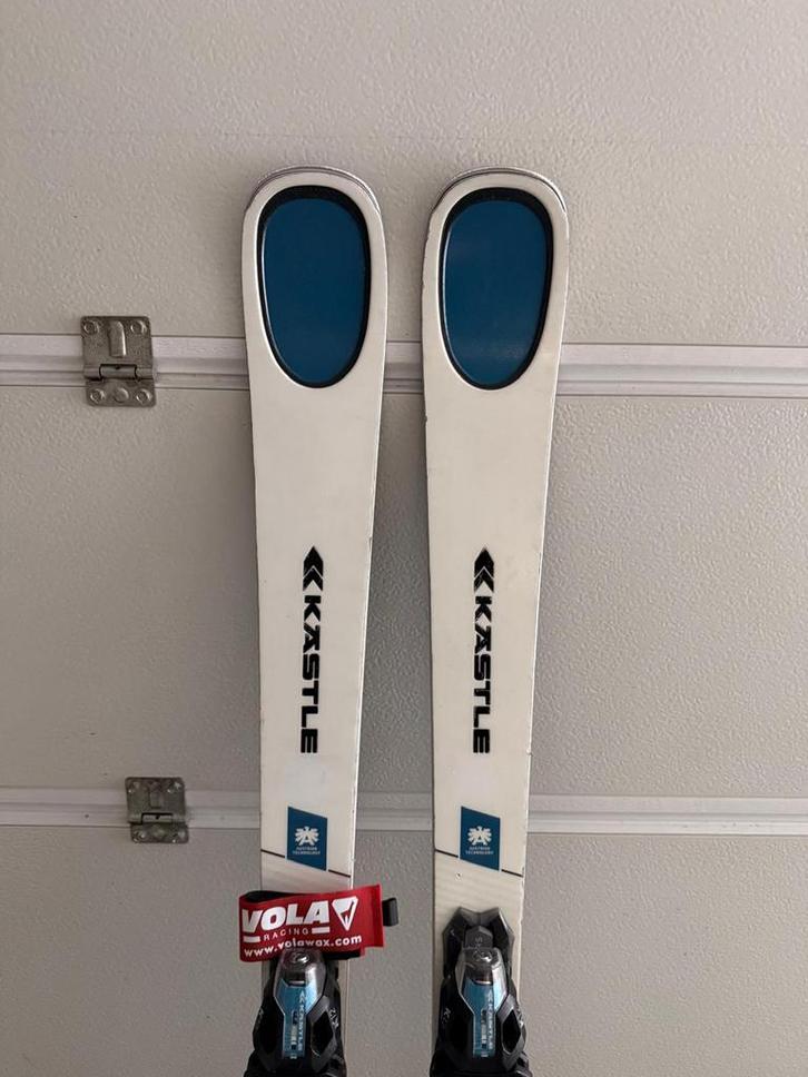 158cm kastle nette skis, Sport en Fitness, Skiën en Langlaufen, Zo goed als nieuw, Ski's, Overige merken, 160 tot 180 cm, Ophalen of Verzenden