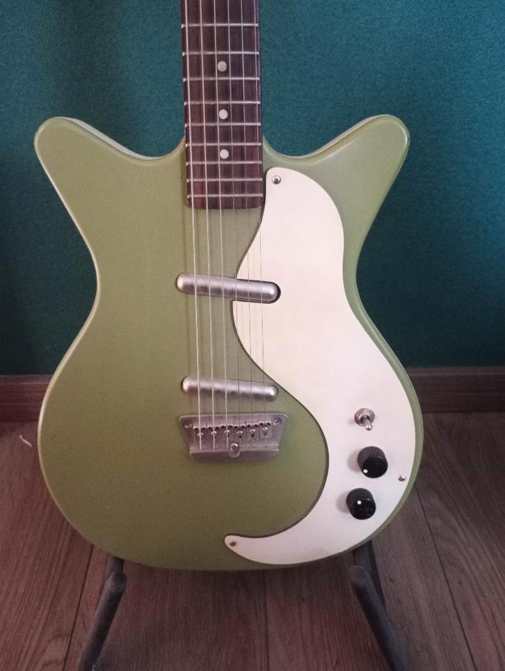 Danelectro DC-59, Muziek en Instrumenten, Snaarinstrumenten | Gitaren | Elektrisch, Gebruikt, Solid body, Overige merken, Ophalen of Verzenden