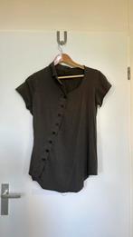 Rundholz dip tricot shirt bruingrijs asymmetrisch maat L, Kleding | Dames, T-shirts, Ophalen of Verzenden, Korte mouw
