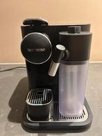 Nespresso Koffiezetapparaat met Melkopschuimer, Witgoed en Apparatuur, Koffiezetapparaten, Ophalen, Espresso apparaat, Zo goed als nieuw