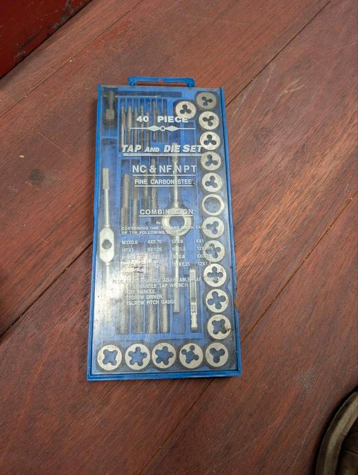 Tap & Snij Set - 40 Delig, Doe-het-zelf en Verbouw, Gereedschap | Handgereedschap, Gebruikt, Ophalen of Verzenden