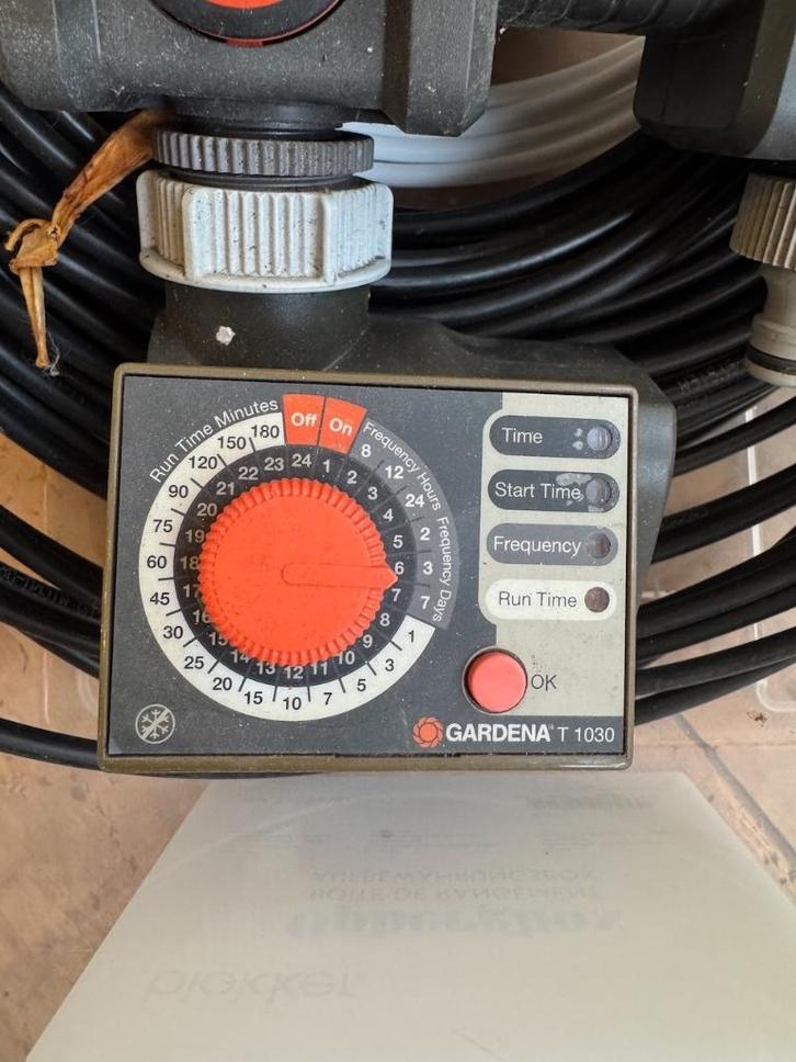 Gardena bewateringscomputer T1030 plus accessories, Tuin en Terras, Bewateringscomputers, Gebruikt, Ophalen of Verzenden