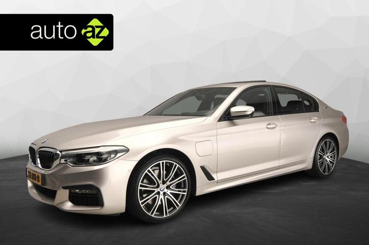 BMW 5 Serie Sedan 530e M-Sportpakket / Schuifdak / Comfort s, Auto's, BMW, Bedrijf, Te koop, 5-Serie, 360° camera, Airconditioning