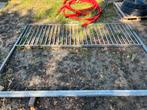 Scheidingswand paardenstal 300x225, Stalling