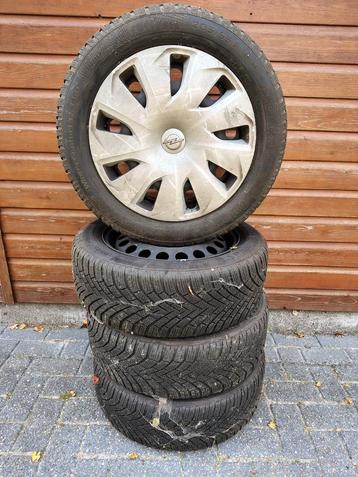 Winterbanden set 205/55 R16 Opel beschikbaar voor biedingen
