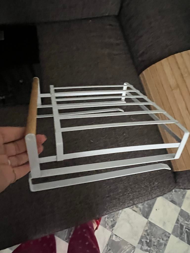 Handdoekenrek/ pannen deksels rek- Metaal, Ophalen of Verzenden, Gebruikt