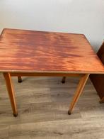 Vintage schoolbankje / bijzettafeltje, Kinderen en Baby's, Kinderkamer | Tafels en Stoelen, Ophalen, Gebruikt
