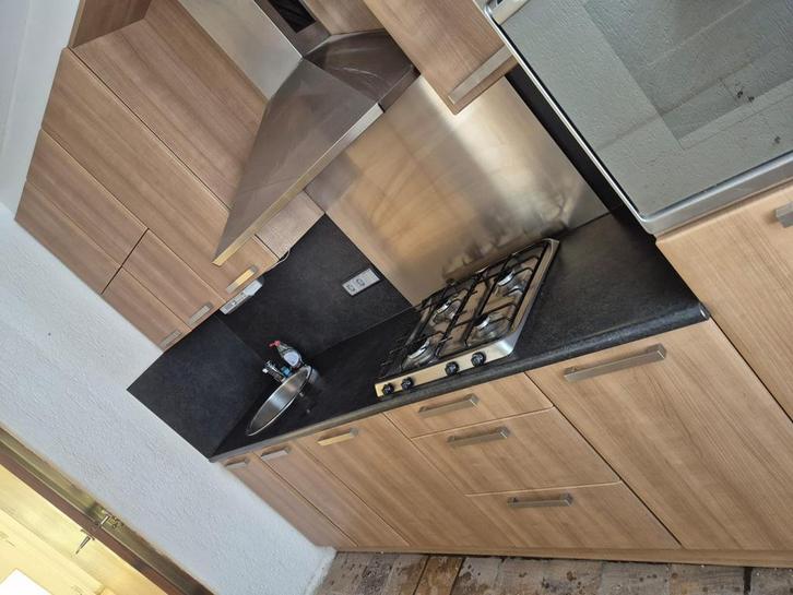 Tekoop keuken, Huis en Inrichting, Keuken | Keukenelementen, Gebruikt, Minder dan 100 cm, 200 cm of meer, 25 tot 50 cm, Beige