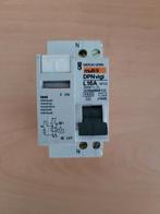 Merlin Gerin DPN vigi L16A 16A circuit breaker, Gebruikt, Ophalen of Verzenden, Schakelaar, Contact.france@schneider-electric.com