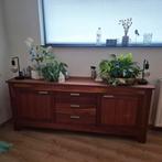 Massief kersenhouten Dressoir met leuk detail., Huis en Inrichting, Kasten | Dressoirs, Ophalen, Strak, Gebruikt, 200 cm of meer