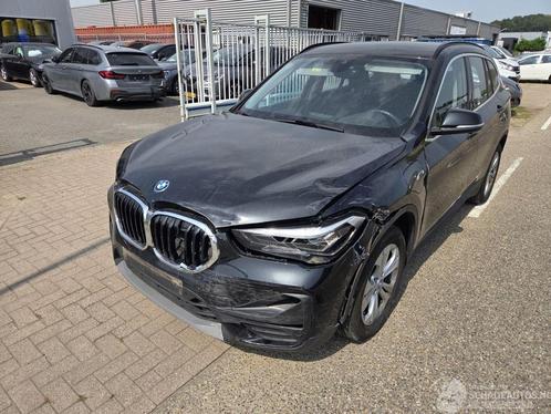 BMW X1 25e Xdrive Plug-in hybride (bj 2021, automaat), Auto diversen, Schadeauto's, BMW, Automaat, Overige brandstoffen, Overige carrosserieën