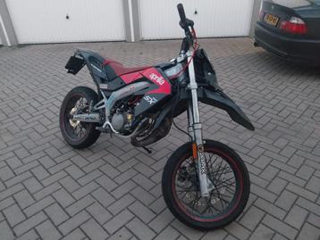 Aprilia sx50 beschikbaar voor biedingen