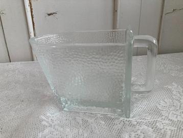 Brocante glazen bak - la voor oud kruidenrek - kruidenkast beschikbaar voor biedingen