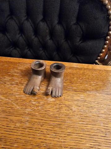 Kaarsenhouders op Voetjes - Bijzonder Decoratief beschikbaar voor biedingen