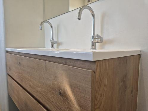 Wastafelmeubel eiken fineer 120cm, Huis en Inrichting, Badkamer | Badkamermeubels, Gebruikt, Wasbak of Wastafel, 100 tot 150 cm