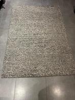 2 Wollen tapijt (pebble wool rug/ fellt ball rug), Ophalen, 150 tot 200 cm, 200 cm of meer, Zo goed als nieuw