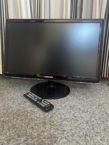 Samsung monitor 24inch beschikbaar voor biedingen