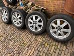 Volvo V40 Velgen met Winterbanden 16 inch, Ophalen, Gebruikt, 16 inch, Banden en Velgen