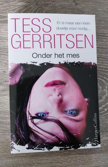 Tess Gerritsen - Onder het mes   beschikbaar voor biedingen