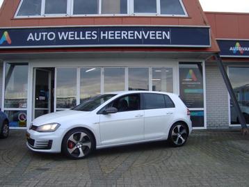 Volkswagen Golf 2.0 TSI GTI Performance beschikbaar voor biedingen