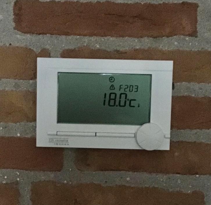 Remeha iSence klokthermostaat, Doe-het-zelf en Verbouw, Thermostaten, Ophalen of Verzenden