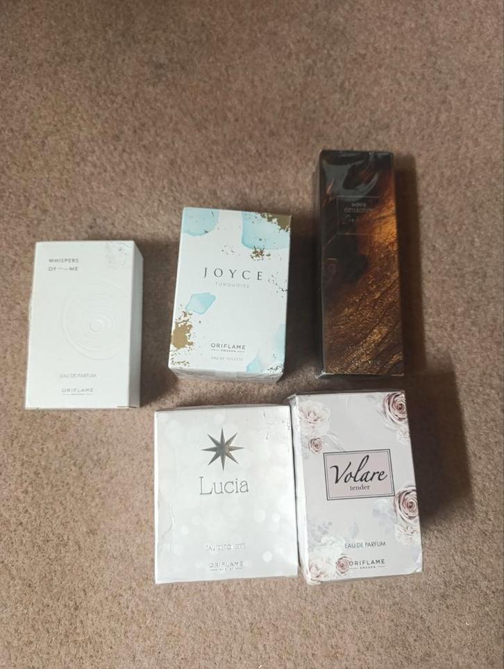 Oriflame Parfum Set - Diverse Geuren, Sieraden, Tassen en Uiterlijk, Uiterlijk | Parfum, Nieuw, Ophalen of Verzenden