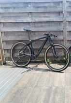 Carbon mountainbike 29er L, Fietsen en Brommers, Fietsen | Mountainbikes en ATB, Ophalen, Zo goed als nieuw, Overige merken