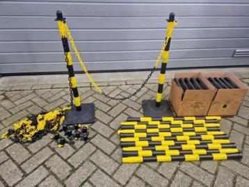 NIEUW Set Kunststof Markeerketting voor Afzetting beschikbaar voor biedingen