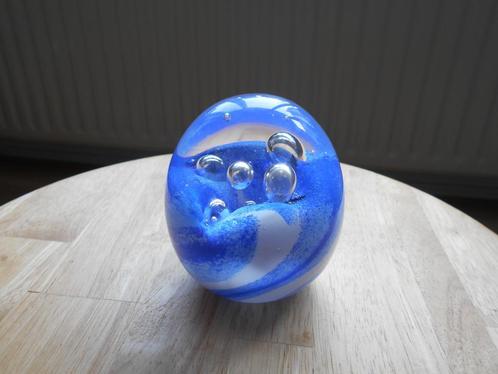 presse papier Studio Ahus Zweden, Antiek en Kunst, Antiek | Glas en Kristal, Ophalen of Verzenden