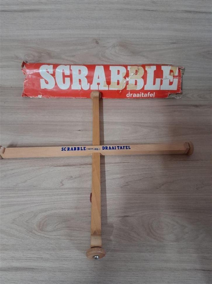 Scrabble Draaitafel - s3486, Hobby en Vrije tijd, Gezelschapsspellen | Bordspellen, Zo goed als nieuw, Ophalen of Verzenden