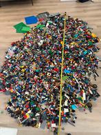 Mega veel LEGO (30 kg, 2,5 meter) incl 64 boekjes, Kinderen en Baby's, Speelgoed | Duplo en Lego, Ophalen, Zo goed als nieuw