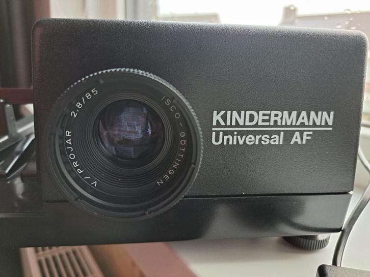 Kindermann Universal AF + projectiescherm + beamer dia tafel, Audio, Tv en Foto, Diaprojectors, Gebruikt, Met scherm, Ophalen