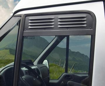 Ventilatieroosters Set Ford Transit BJ 2000-2013 beschikbaar voor biedingen