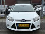 Ford Focus Wagon 1.0 EcoBoost Titanium | Trekhaak | Navigati, Euro 5, Gebruikt, Zwart, Wit