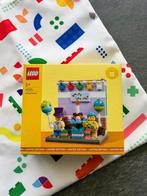 Lego Limited Edition 40584 Verjaardag Diorama *SEALED*, Ophalen of Verzenden, Nieuw, Complete set, Lego