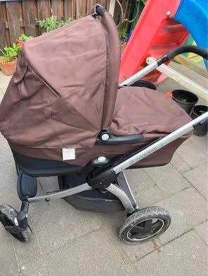 Maxi-Cosi kinderwagen set beschikbaar voor biedingen