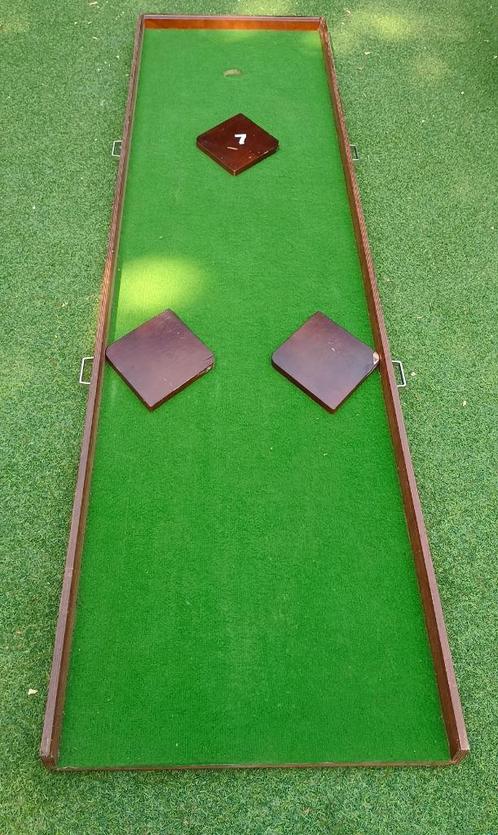 Midgetgolf baan, +- 2,4 mtr lang, met 4 handvaten., Hobby en Vrije tijd, Feestartikelen, Zo goed als nieuw, Overige typen, Overige