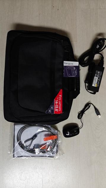 Nieuw 14-15.6 Targus laptoptas met voeding, kensington, muis beschikbaar voor biedingen
