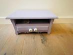 Klein laag houten kastje Paars lila. Knoppen van porselein., Kinderen en Baby's, Kinderkamer | Commodes en Kasten, Gebruikt, Minder dan 50 cm