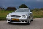 Mercedes-Benz C-Klasse 5.4 C55 AMG Combi Nieuwe Apk!!, Auto's, Mercedes-Benz, Automaat, Achterwielaandrijving, 367 pk, Leder
