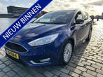 Ford FOCUS Wagon 1.0 Titanium navi/camera airco/ecc apk, 65 €/maand, Stof, Gebruikt, Blauw