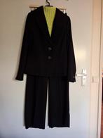 Zwart pak met groene spencer - Maat 36, Kleding | Dames, Kostuum of Pak, Zwart, Ophalen of Verzenden, Zo goed als nieuw