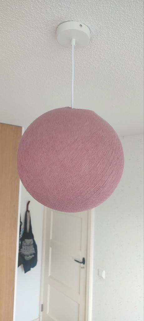Cotton balls hanglamp roze, Huis en Inrichting, Lampen | Hanglampen, Gebruikt, Minder dan 50 cm, Ophalen of Verzenden