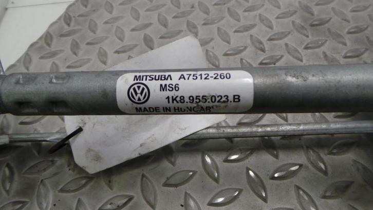 VOLKSWAGEN SCIROCCO [WIPER_MOTOR_FRONT] 1K8955023B 2010, Auto-onderdelen, Ruiten en Toebehoren, Gebruikt, ARN erkend, Stiba lid