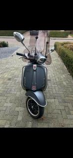 Vespa Sprint Mat Grijs 2017, Ophalen, Vespa S, Zo goed als nieuw, Benzine
