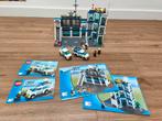 Lego City Politiebureau 7498 - Complete Set, Ophalen of Verzenden, Zo goed als nieuw, Complete set, Lego