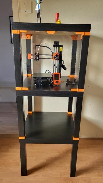 Prusa Mini+ 3D-Printer incl. Kast & Complete Bundel beschikbaar voor biedingen